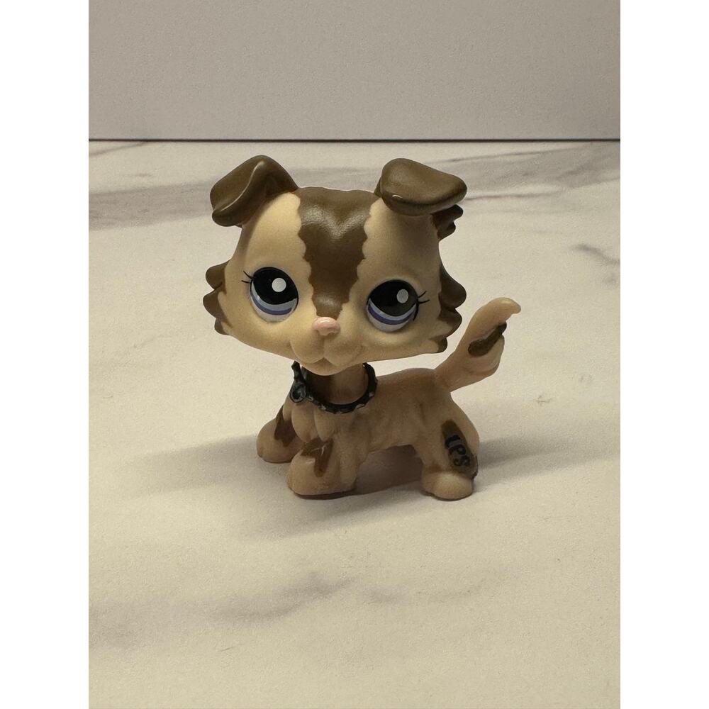 Littlest Pet Shop LPS #2210 Collie Dog Zig Zag